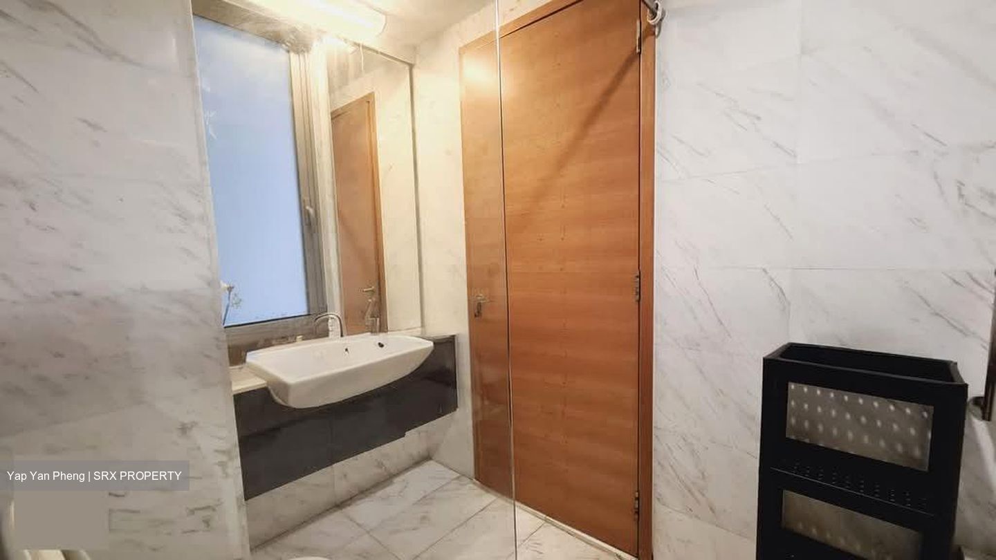 Centro Residences (D20), Condominium #593425271